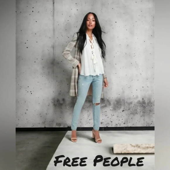 Free People Silky Top Blouse‎ NWT - Picture 3 of 9